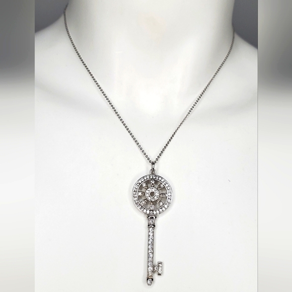 Source Unknown Jewelry - Necklace 925 Sterling Silver W/CZ Key Pendant and Chain